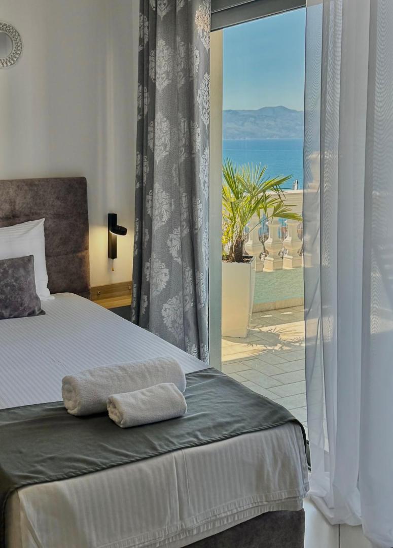 Hotel Abedini — Sarandë photo 1