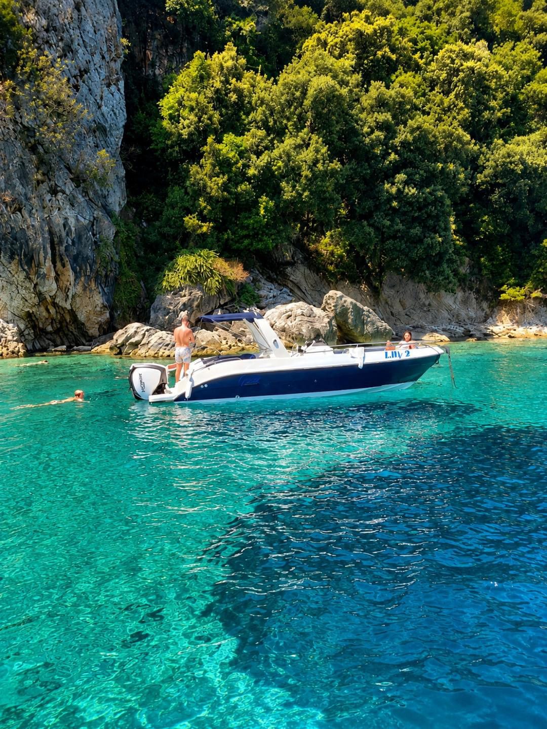 Lily Boat Tours — Sarandë photo 2