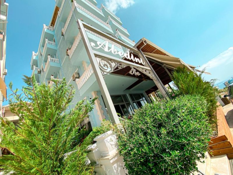 Hotel Abedini — Sarandë