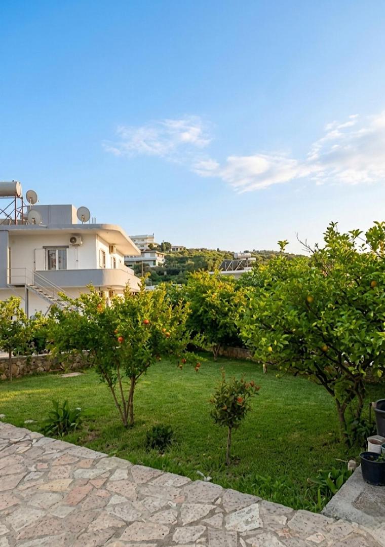 Villa Murataj — Ksamil