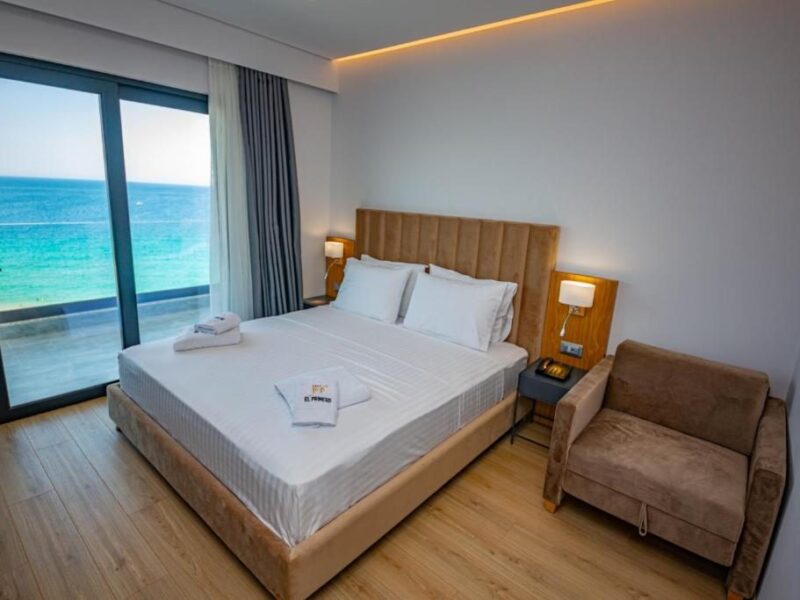 El Primero Hotel — Sarandë