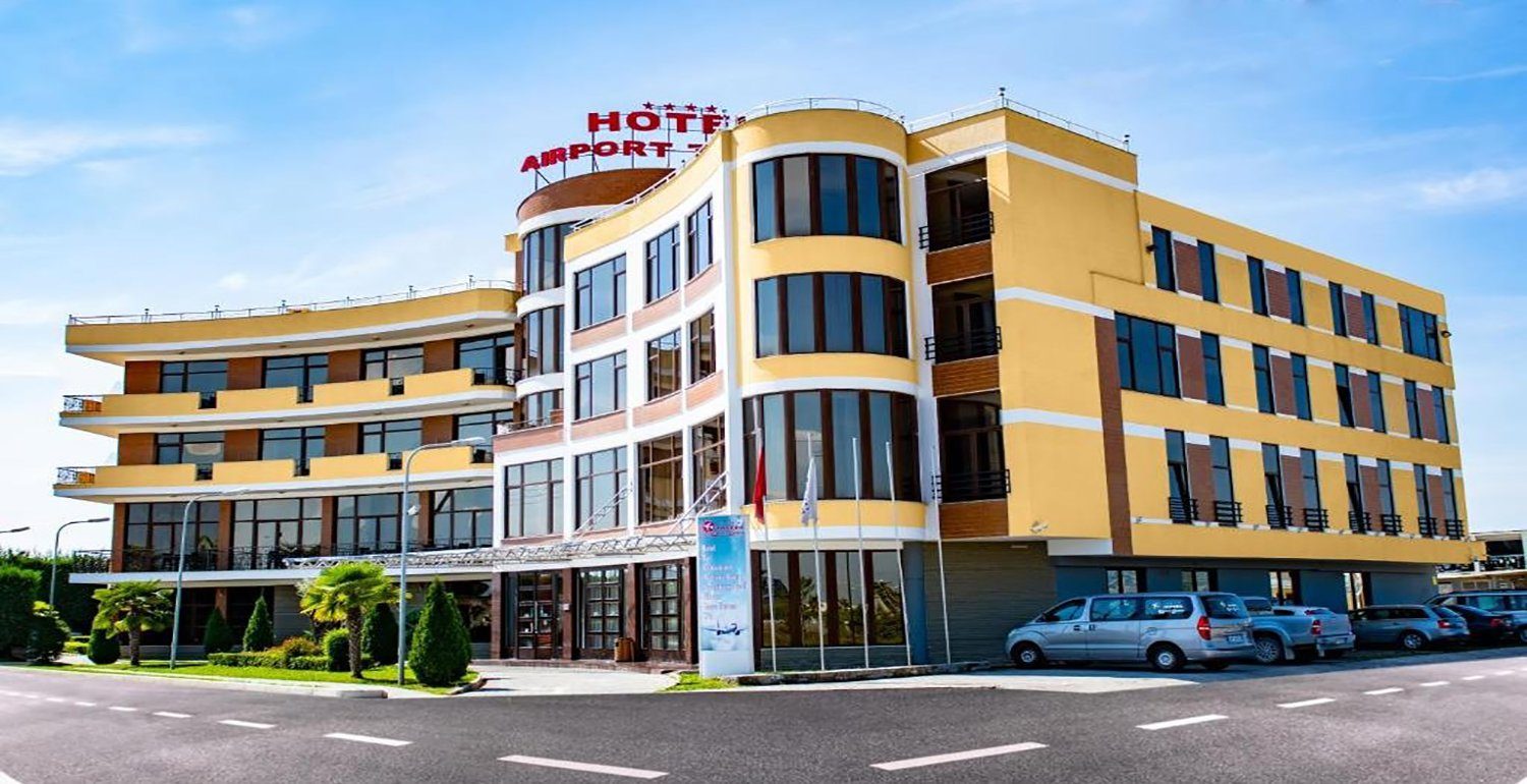 Hotel Airport Tirana — Tirana