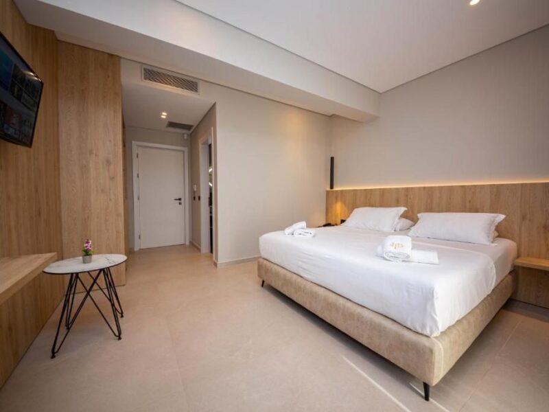 Hotel Portanova — Sarandë