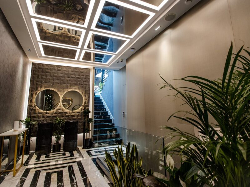 The Crown Boutique Hotel & Spa — Tirana